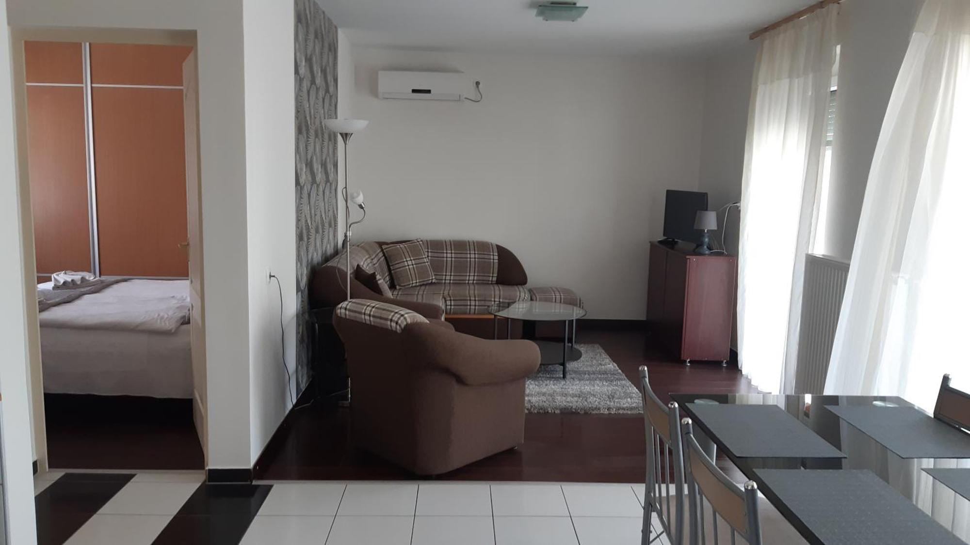 Apartment Mary Apartmanhaz Heviz