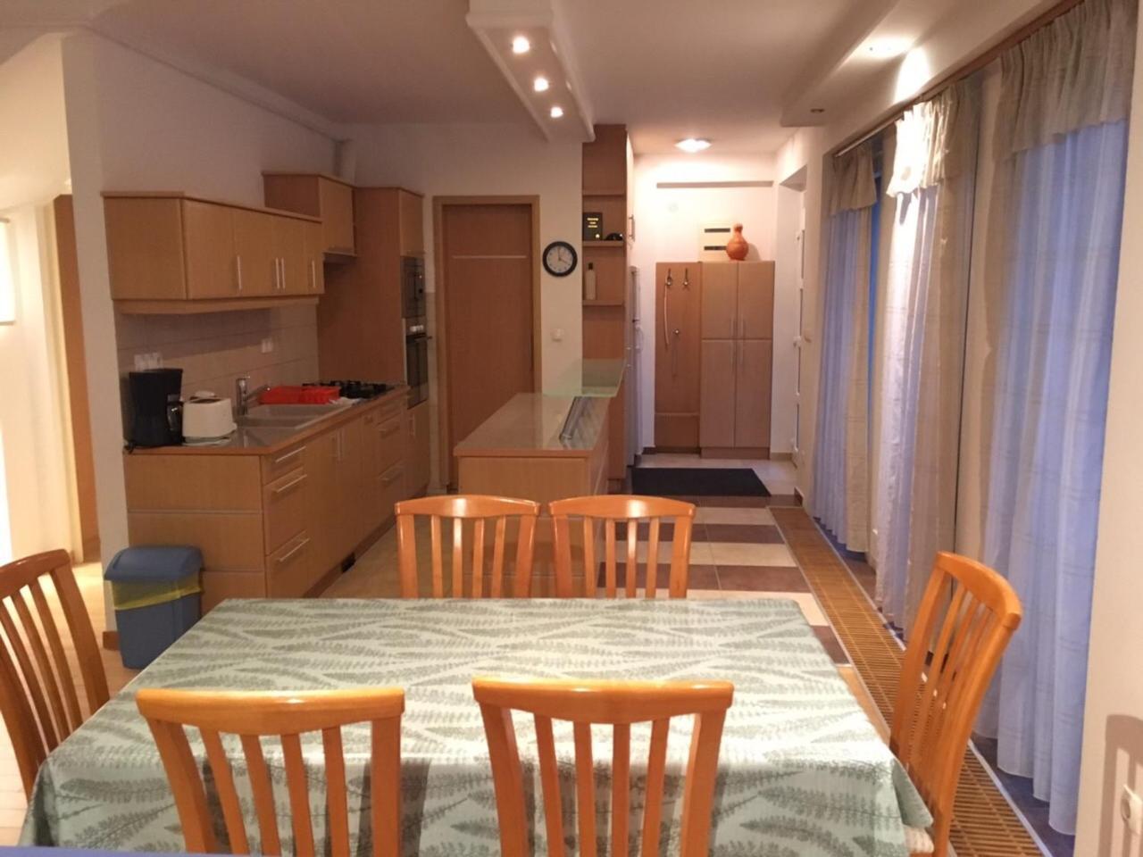 Apartment Mary Apartmanhaz Heviz
