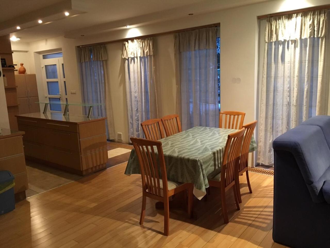 Mary Apartmanhaz Apartment *